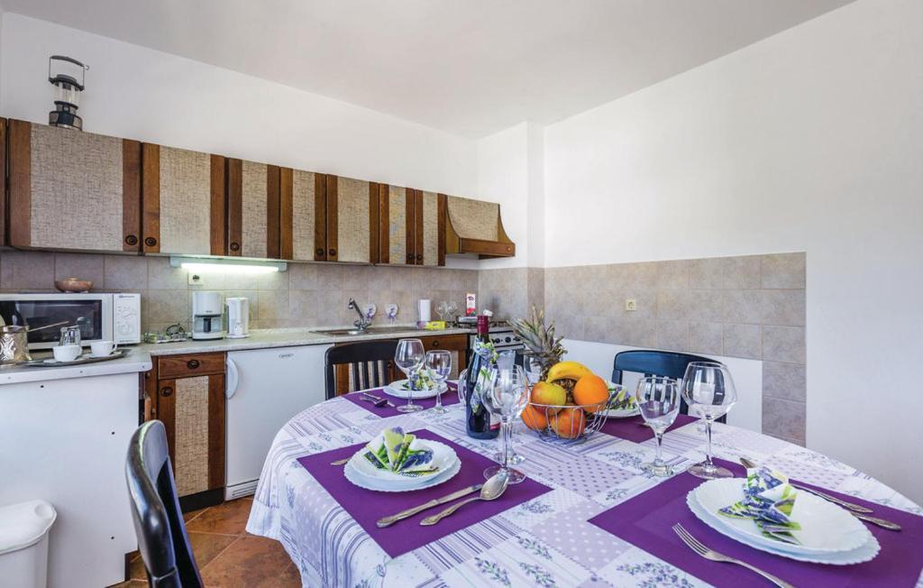 Apartman ยาดราโนโว ภายนอก รูปภาพ